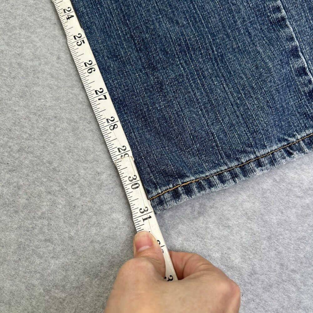 Levi's 559 Jeans Mens 33 Blue Straight Relaxed Fit Distressed Measures 33x31 - Picture 12 of 14